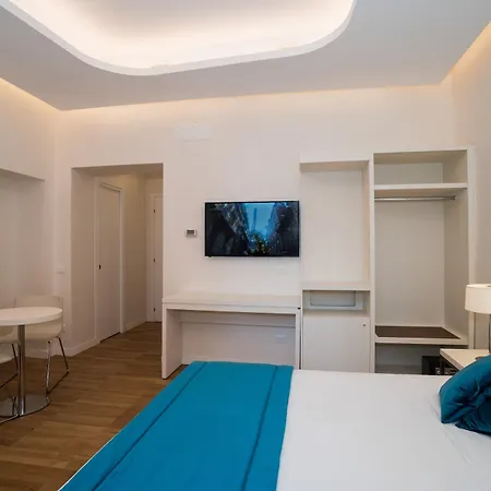 Trevi Elite 3* Rome