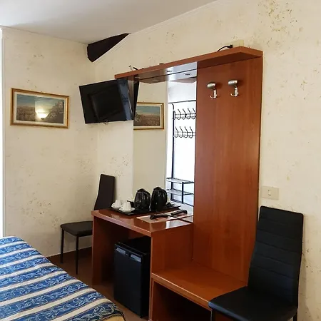 Julia Otel 3*