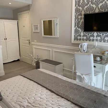 Bed & Breakfast Charme & Chic 2*