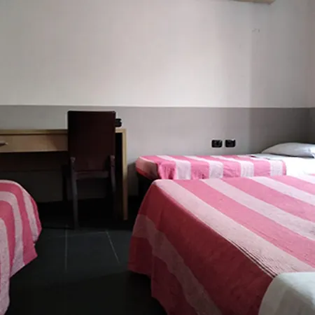 M&j Place Albergue *