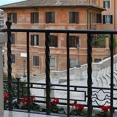 Royal Trinita Dei Monti
