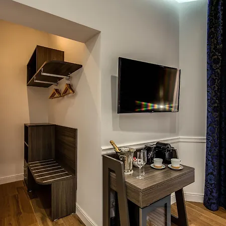 Guest house La Foresteria Luxury Rome