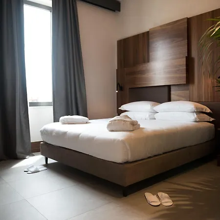 Lejlighedshotel Gasometer Urban Rom