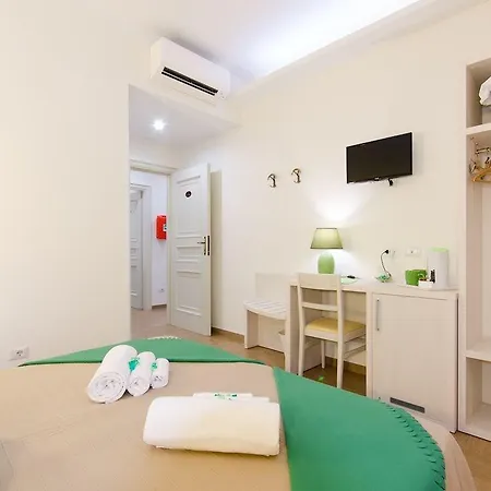 Gemme Di Accomodation 2* Rome