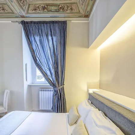 Little Queen Bed & Breakfast 3*