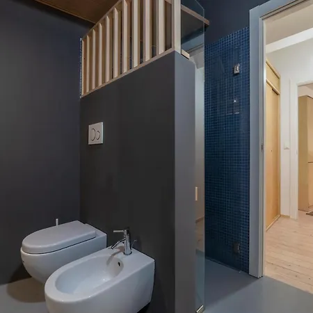 Tiburtina Terrace Apartment *