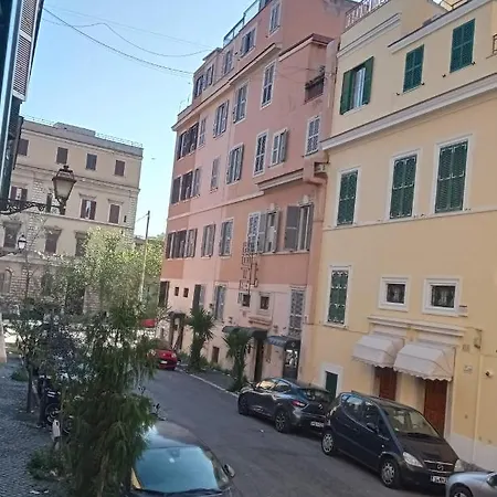 Flat Porta Maggiore Apartment