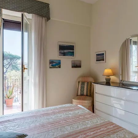 Monteverde Roomy Sun And Flowers Apartment *
