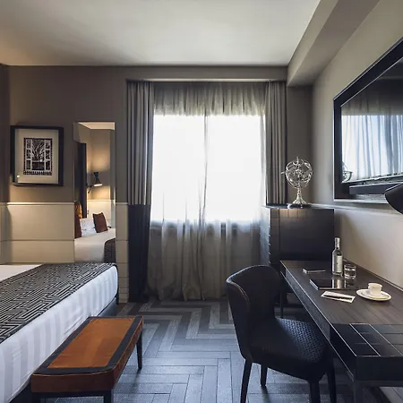 The Tribune, Part Of Jdv By Hyatt 4* Roma
