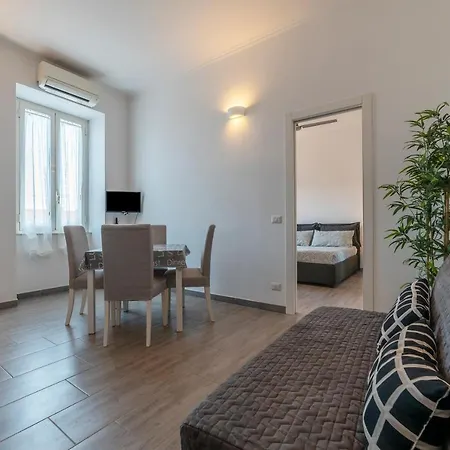 San Lorenzo Functional Flat