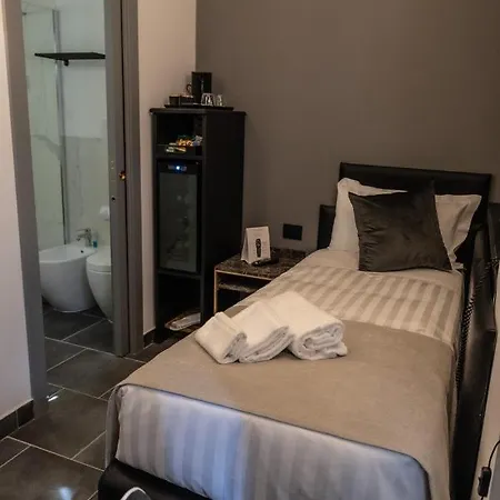 Hotel Relais Manzoni 3*