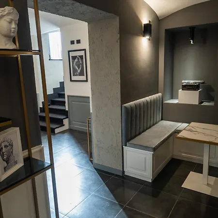 Relais Manzoni Hotel 3*