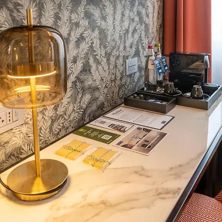 מלון H10 Palazzo Galla 4*