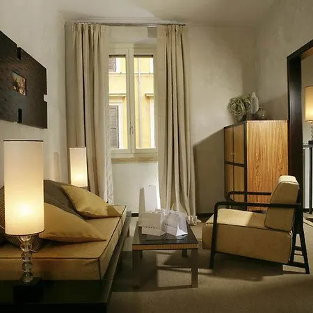 Intown Luxury House