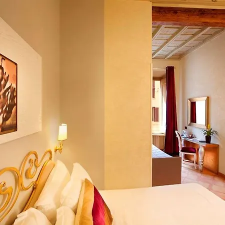 Residenza Frattina Penzion 2*