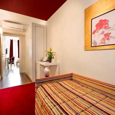 Residenza Frattina 2* Řím