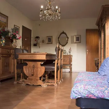 Una Casa A Apartment