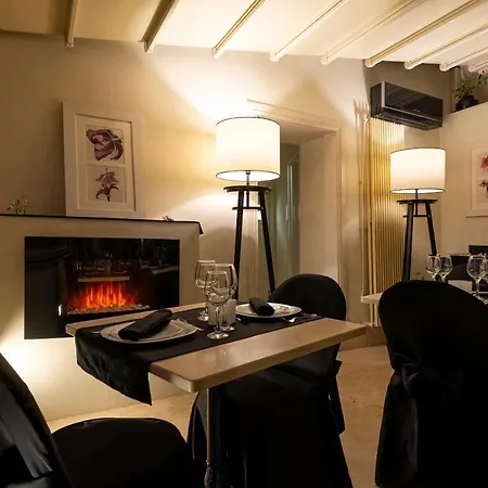 Πανσιόν Profumo Maison Colosseo