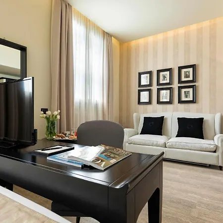 Profumo Maison Colosseo 3* Rom
