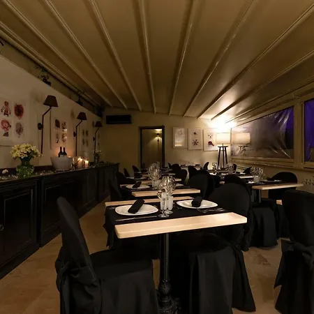 Profumo Maison Colosseo 3* Ρώμη