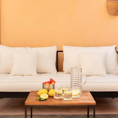The Pantheon Terrace Experience *