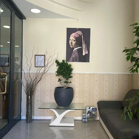 Hotel Ottaviano Augusto 3*