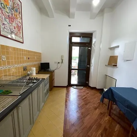 Apartment Privato Accanto Studi Televisivi *