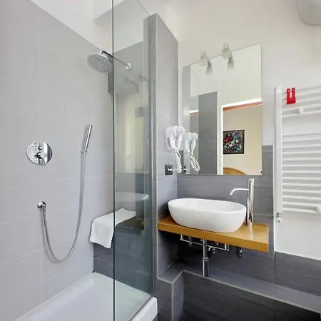 Apartment Silvano's In Rome