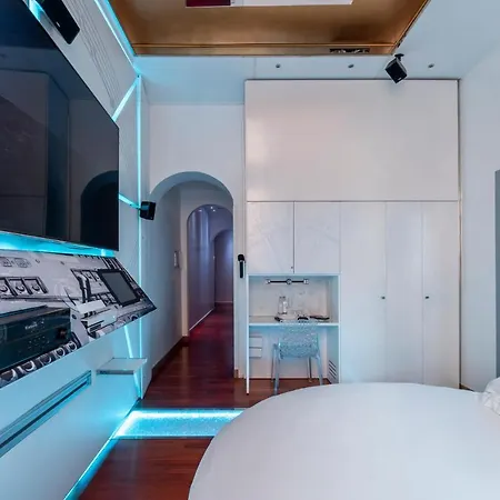 Trecento Hotel