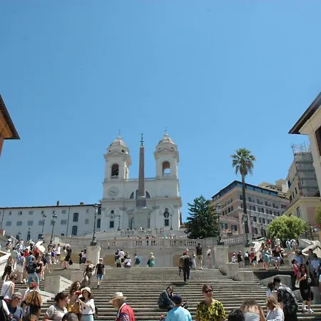 Crispi 2enty At Spanish Steps شقة