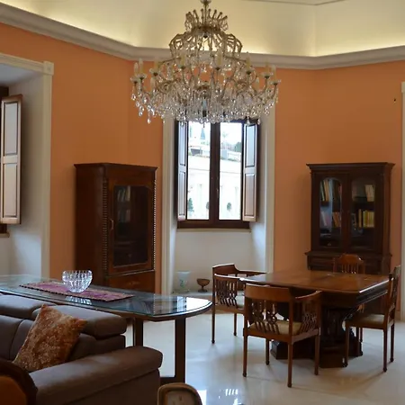 Apartment Elegante Nel Centro Di