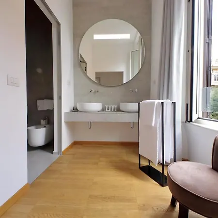 Guest house Youroom Abruzzi 3*