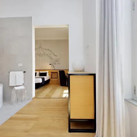 Youroom Abruzzi 3* Rome