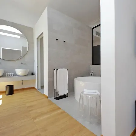 Guest house Youroom Abruzzi 3*