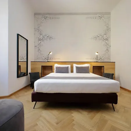 Youroom Abruzzi 3* Rome