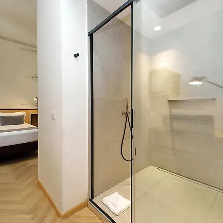 Guest house Youroom Abruzzi 3*
