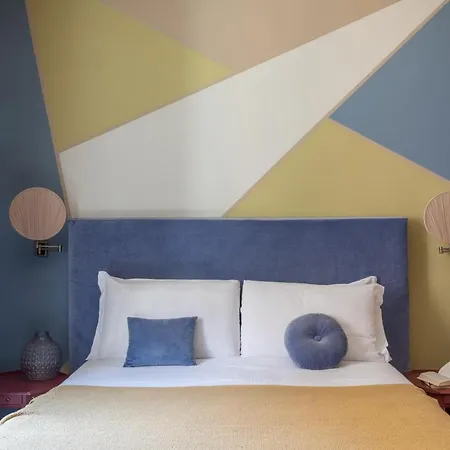 Boutique Galatea 3*