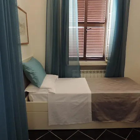 Affittacamere Campanile Suites-alloggio Turistico