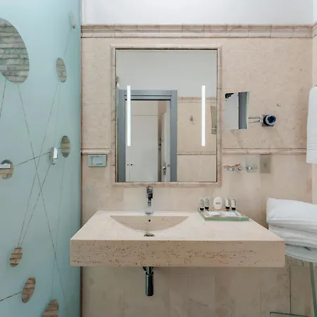 Hotel Trecento Roma