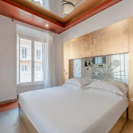 Trecento Hotel 3*