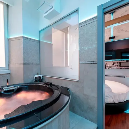Trecento Hotel 3*