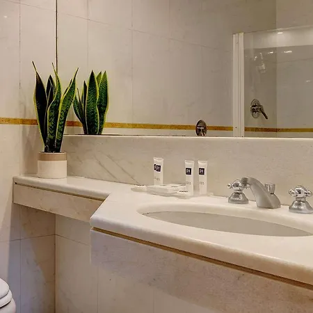 Nyx By Leonardo Hotel 4*