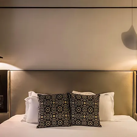Corso 281 Luxury 5* Rom