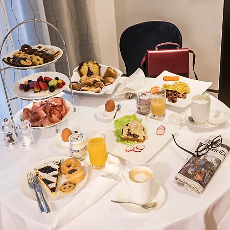 Hotel Corso 281 Luxury 5*