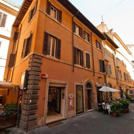 Hotel Trevi 41