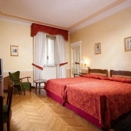 Hotel Bettoja Massimo D'azeglio 4*