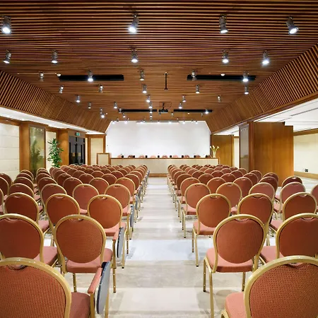 Hotel Fh55 Grand Palatino Řím