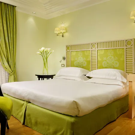 Hotel Fh55 Grand Palatino Řím