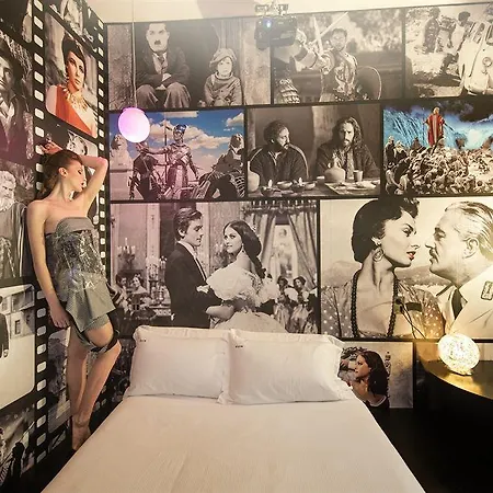 Bed & Breakfast Irooms Pantheon 4*