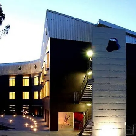 Black Hotell Rom